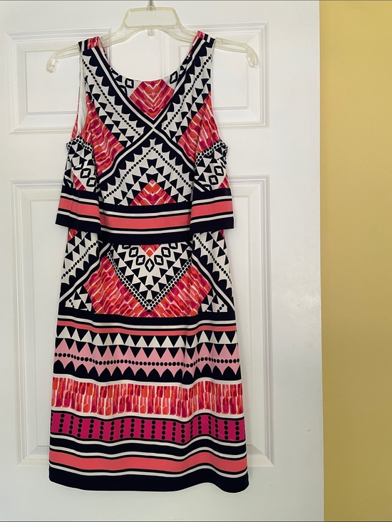 Eliza J Dresses & Skirts - Eliza J Black, White & Pink Geometric Midi Dress